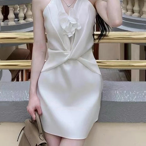 Solid Slimming Spliced 3D Flower Minimalist Dresses for Women Halter Sleeveless Patchwork Folds Dress Female New